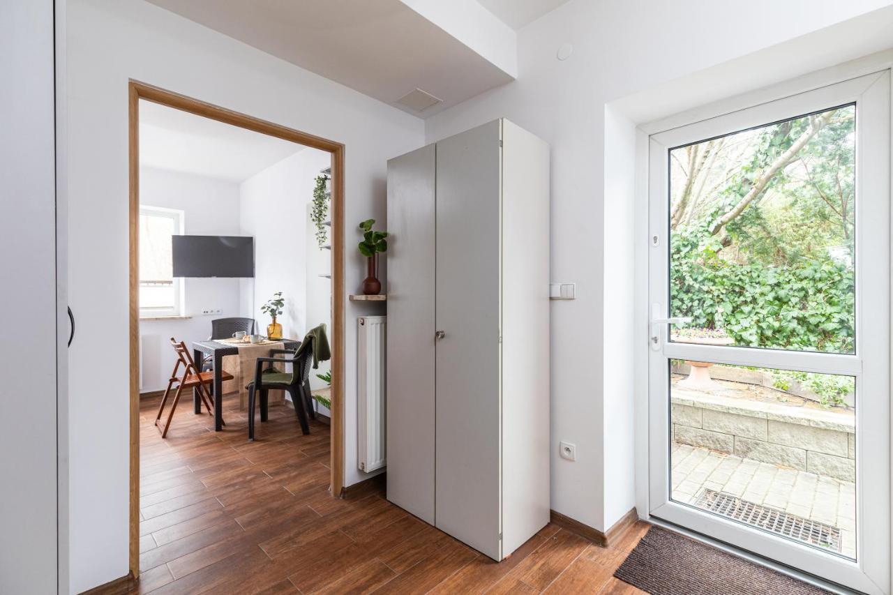 Superapart Cieplarniana 44b * Varšava