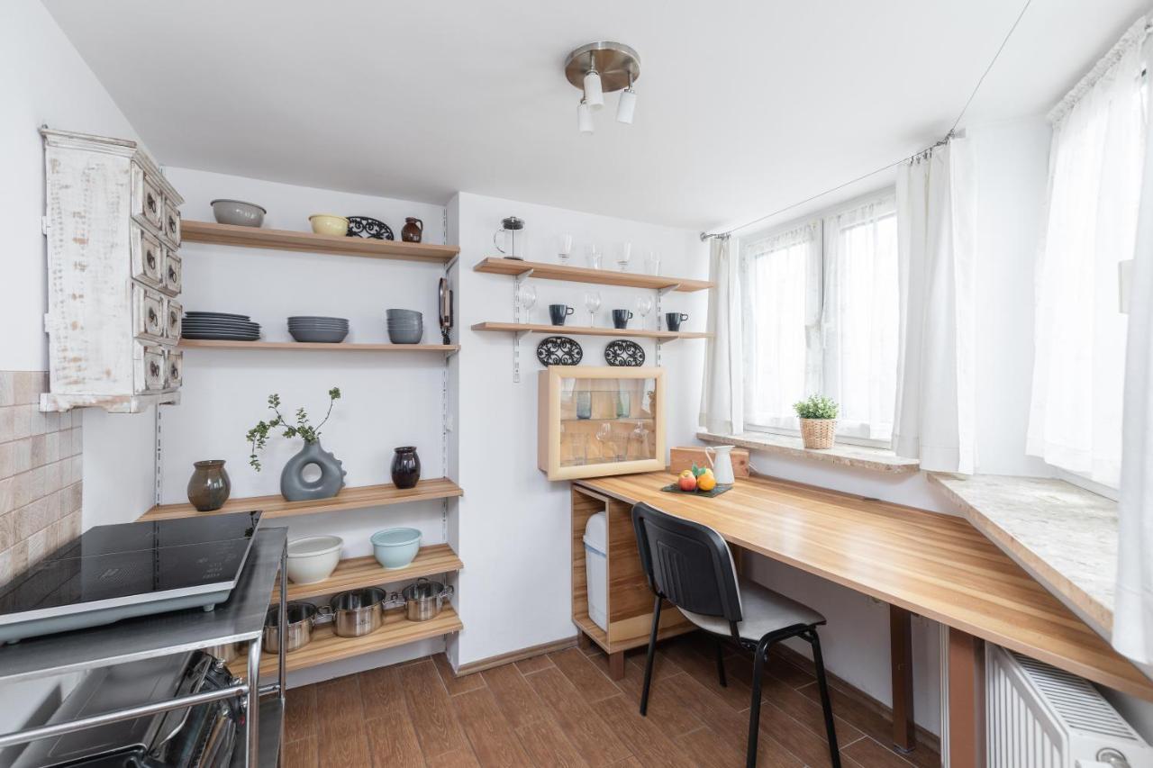 Superapart Cieplarniana 44b Warschau